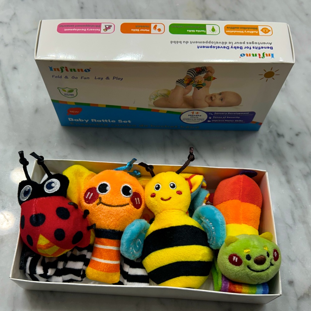 ✨BRAND NEW With Box! BPA Free Baby Rattle & Sock Toy Set - Sensory Development